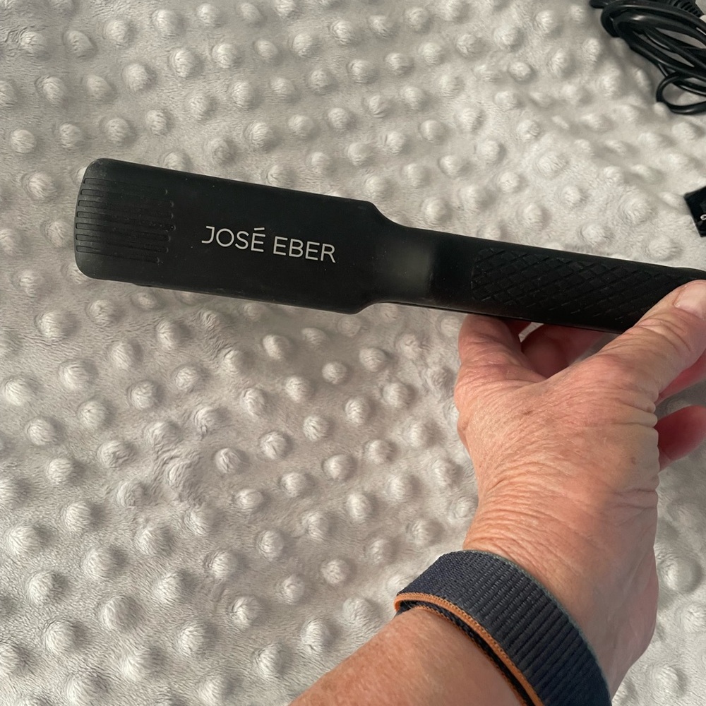 Black Hair Straightener